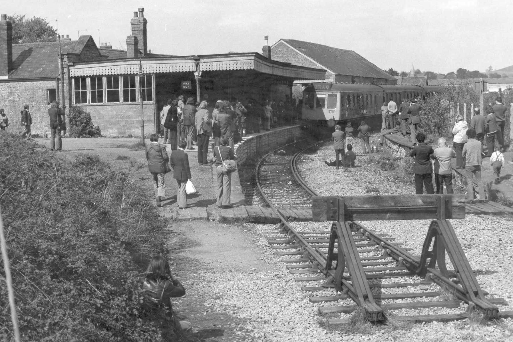 Railway Guided walks